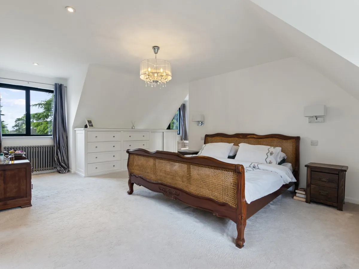 Portsmouth Road, Liphook, GU30, photo 5