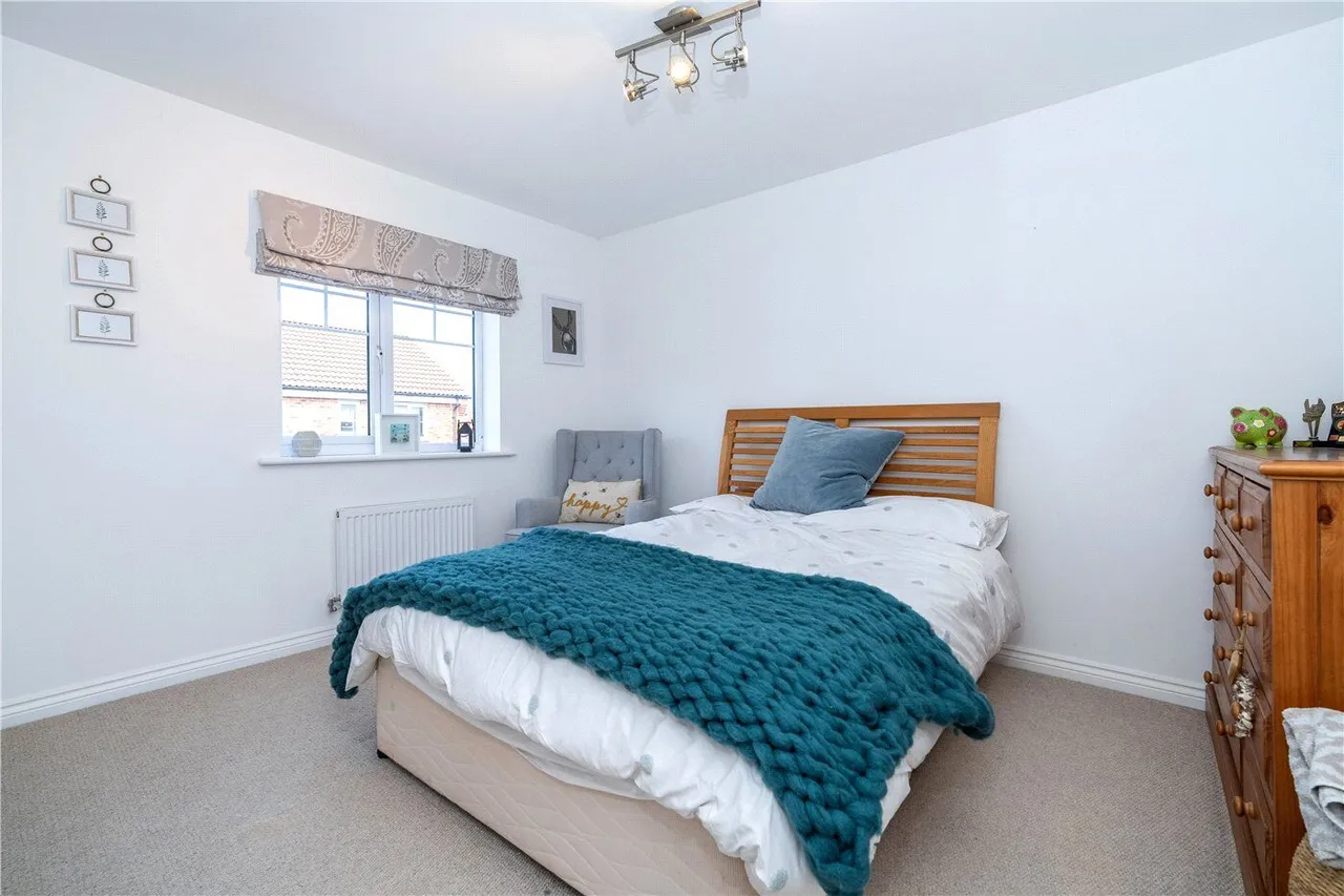 Great Leighs, Bourne, PE10, photo 9