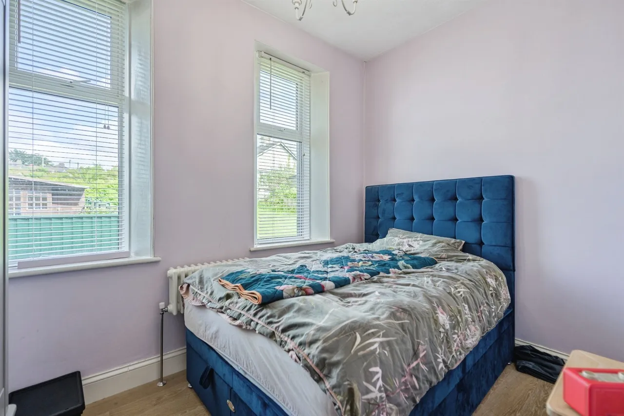 Rocky Park Avenue, Plymouth, PL9, photo 13