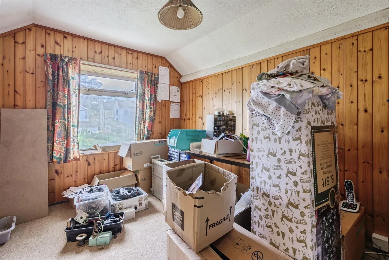 Rocky Park Avenue, Plymouth, PL9, photo 17
