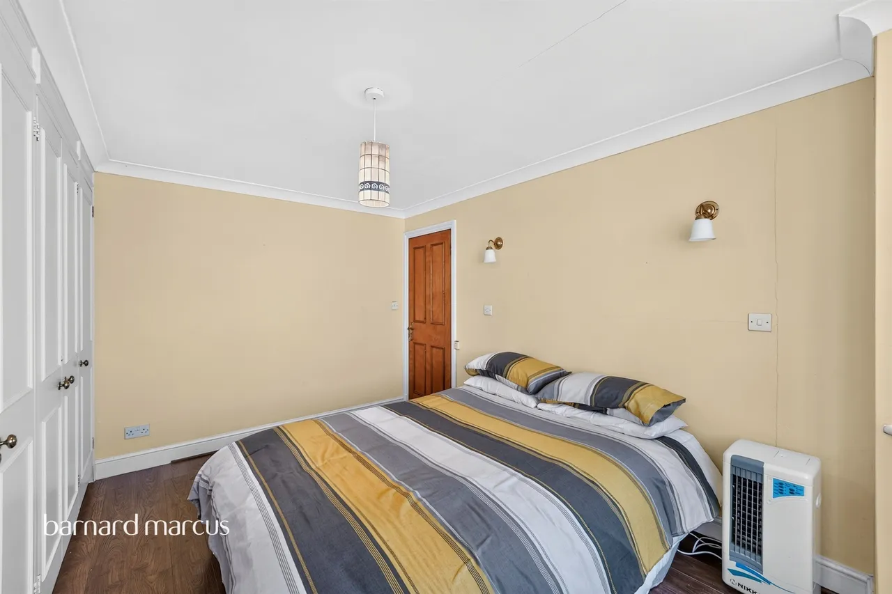 Baker Lane, Mitcham, CR4, photo 10
