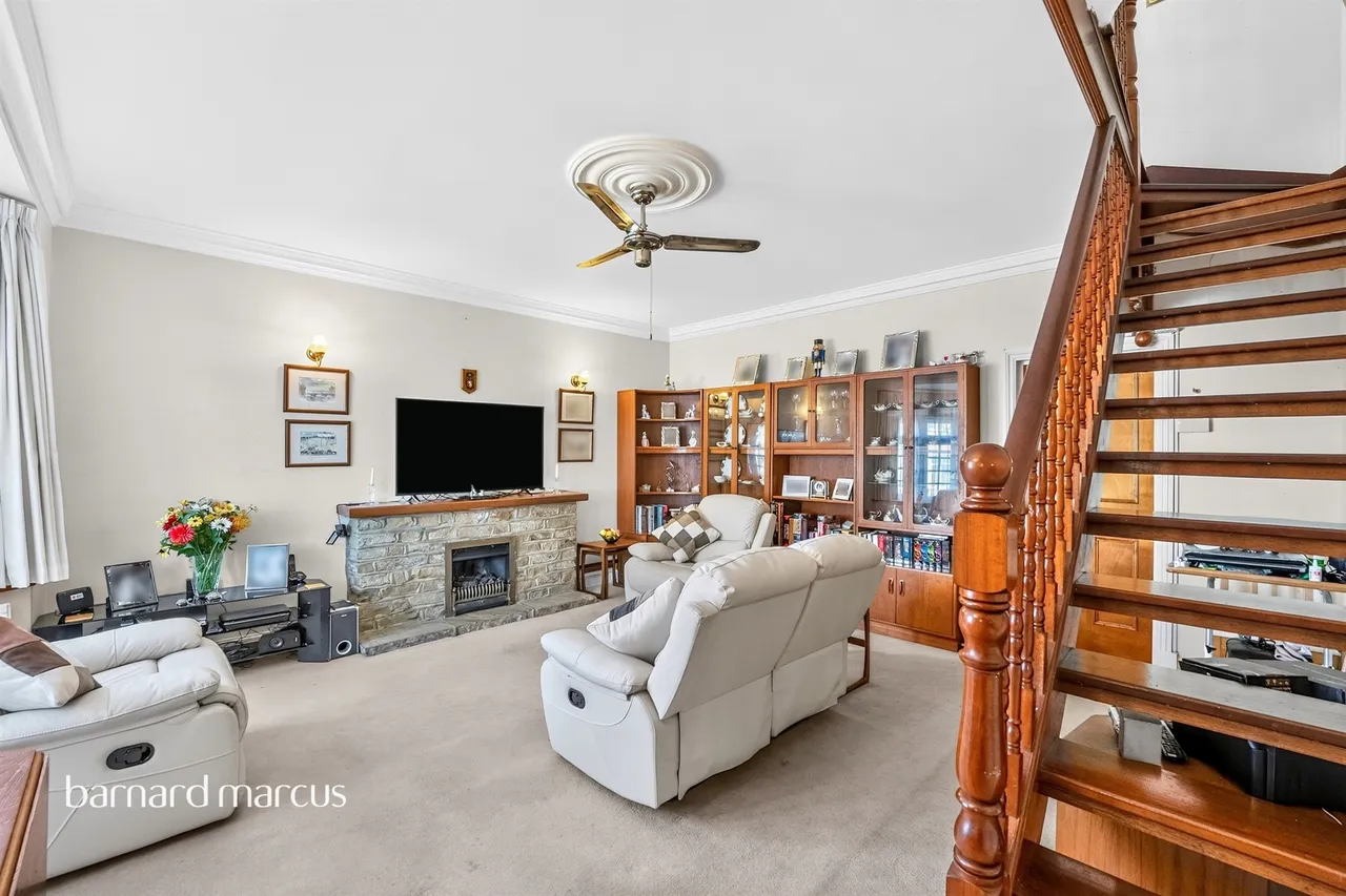 Baker Lane, Mitcham, CR4, photo 18