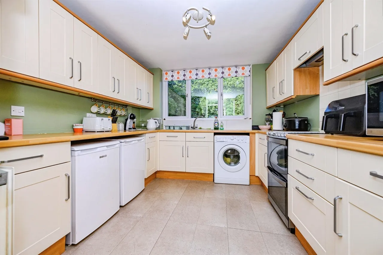 Crawley Drive, Hemel Hempstead, HP2, photo 4