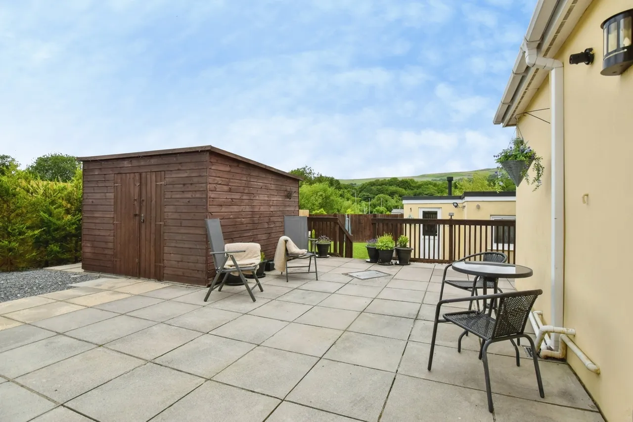 Cwmamman Road, Glanamman, SA18, photo 24