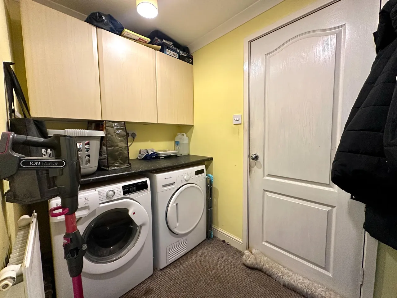 Exbury Close, Pendeford, WV9, photo 9