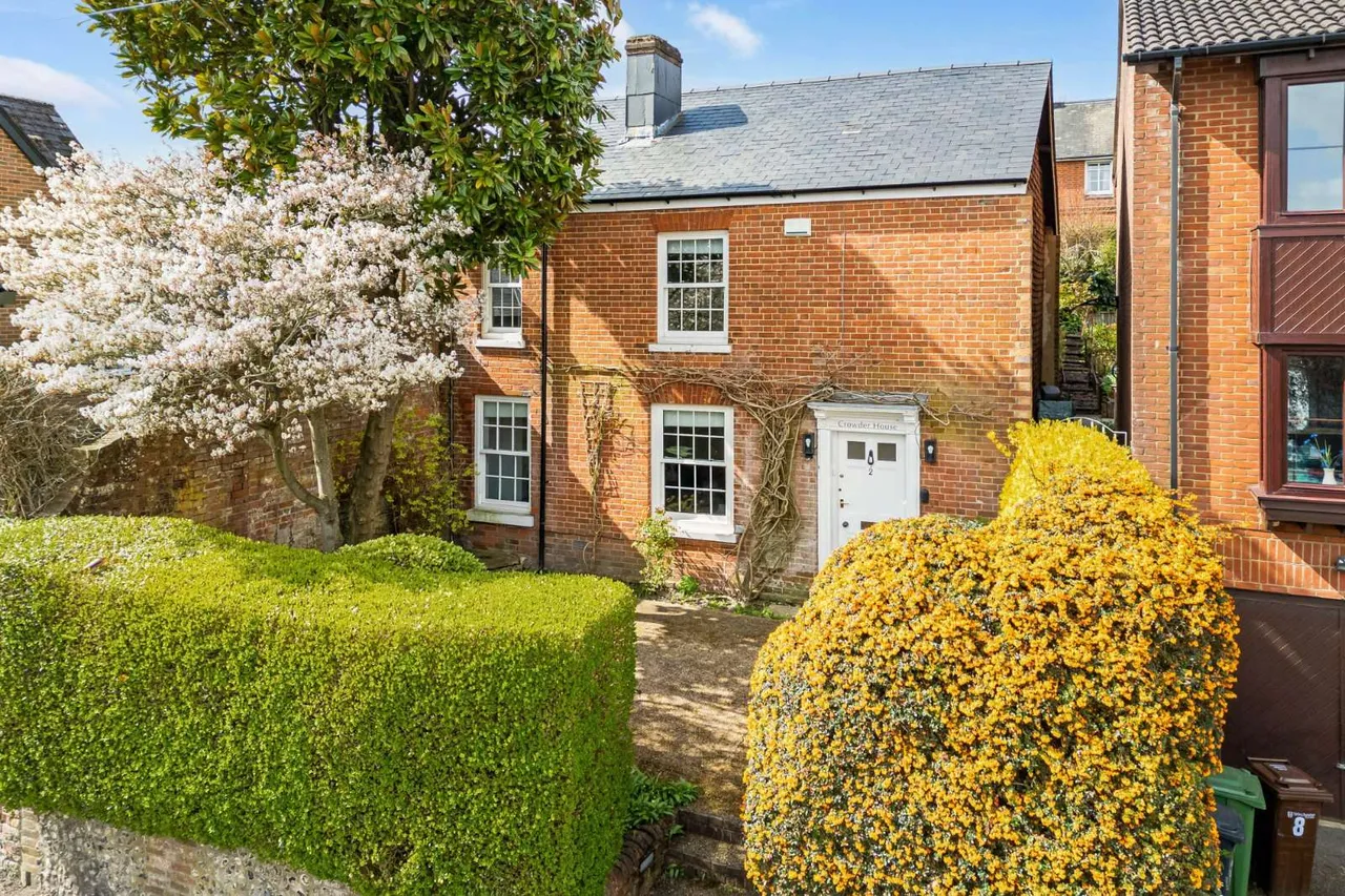 3 bed house for sale — Crowder Terrace, Winchester, Hampshire, SO22 4PT