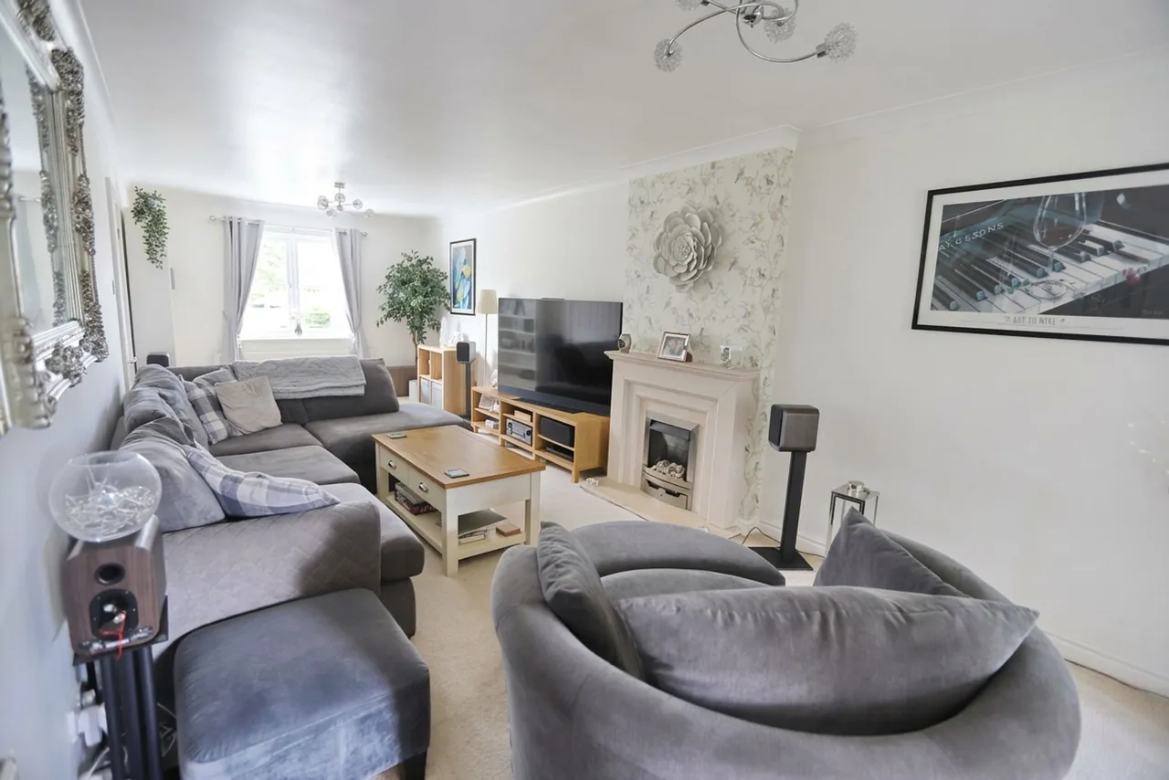 Greenoak, Radcliffe, M26, photo 5