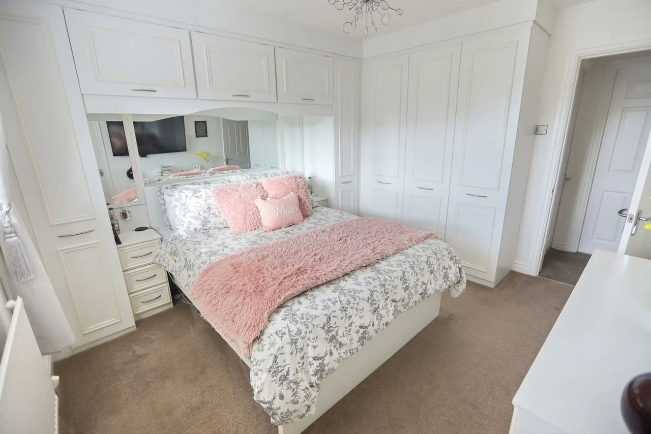Greenoak, Radcliffe, M26, photo 17