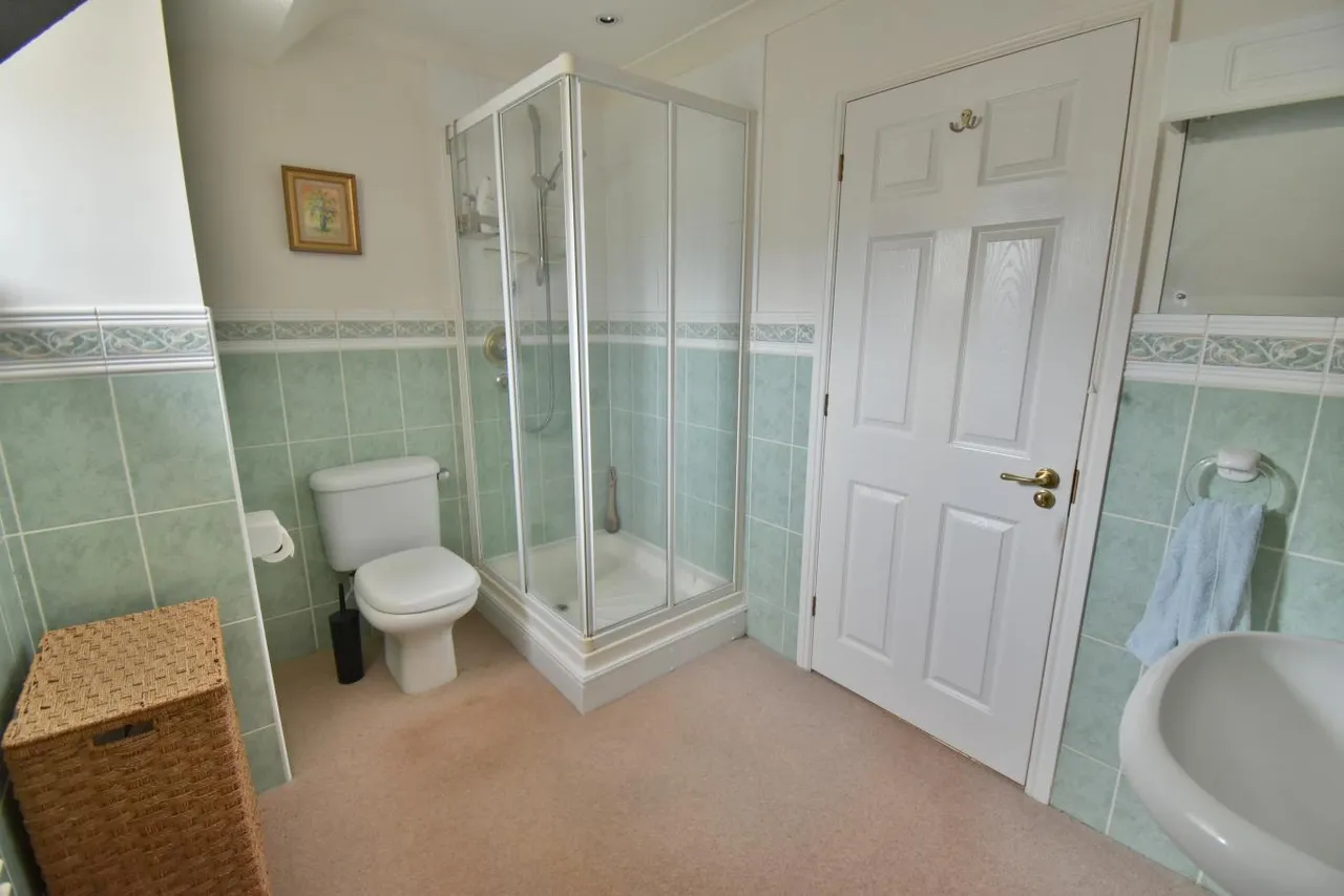 Fernlea Gardens, BH22, photo 25