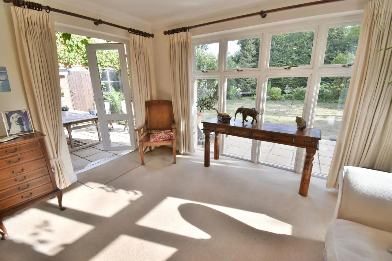 Fernlea Gardens, BH22, photo 6