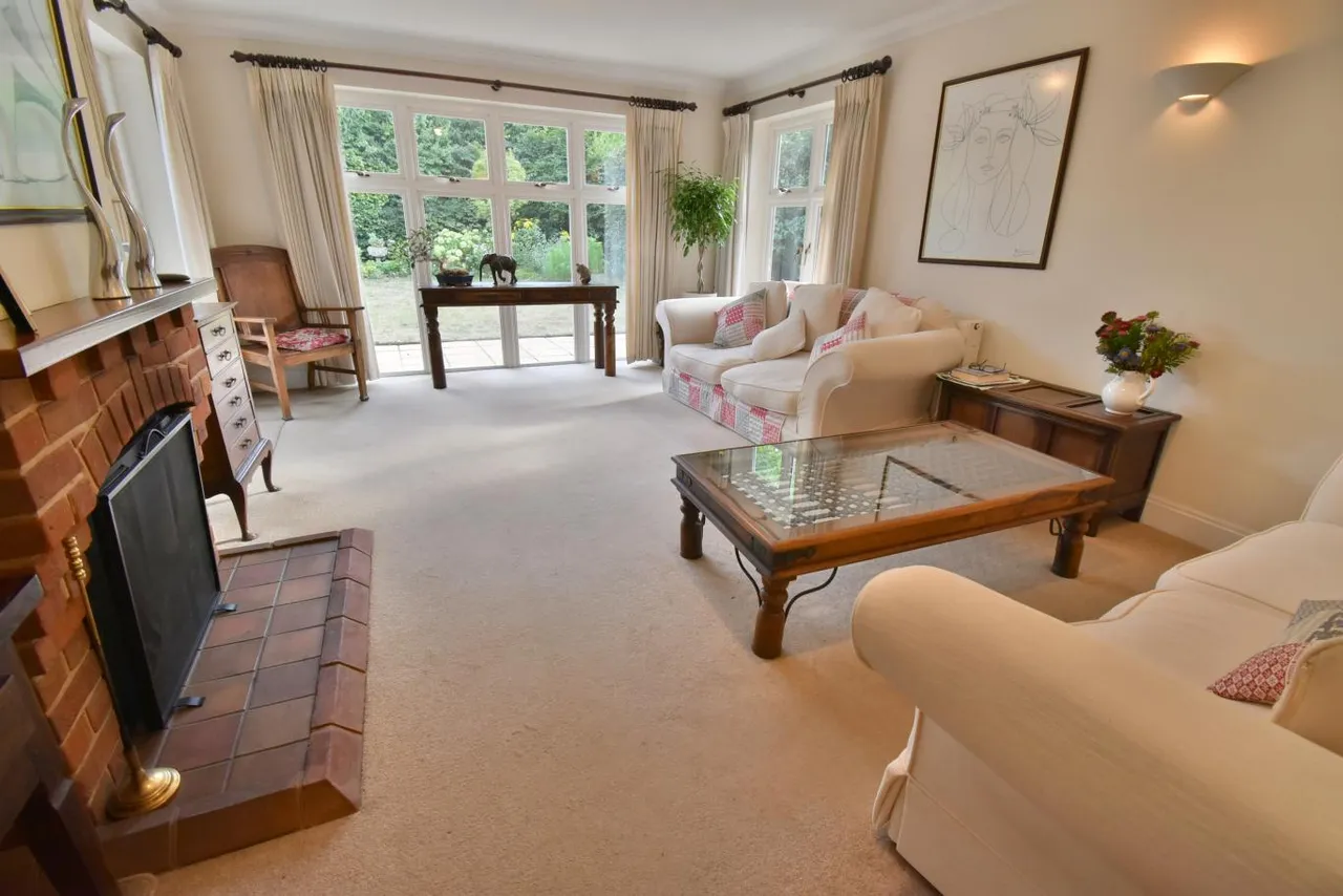 Fernlea Gardens, BH22, photo 5