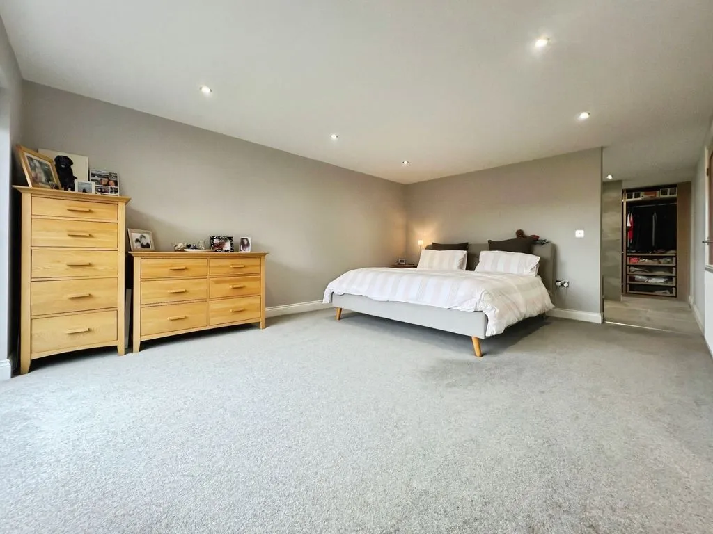 Newcastle Upon Tyne, NE20, photo 19