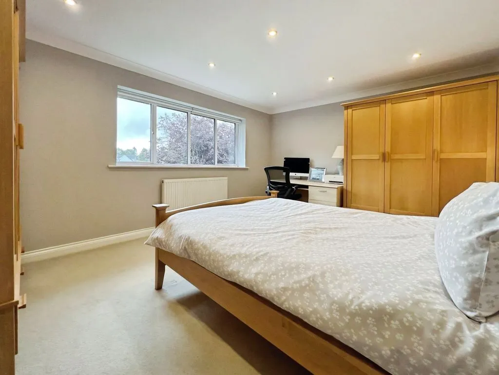 Newcastle Upon Tyne, NE20, photo 29