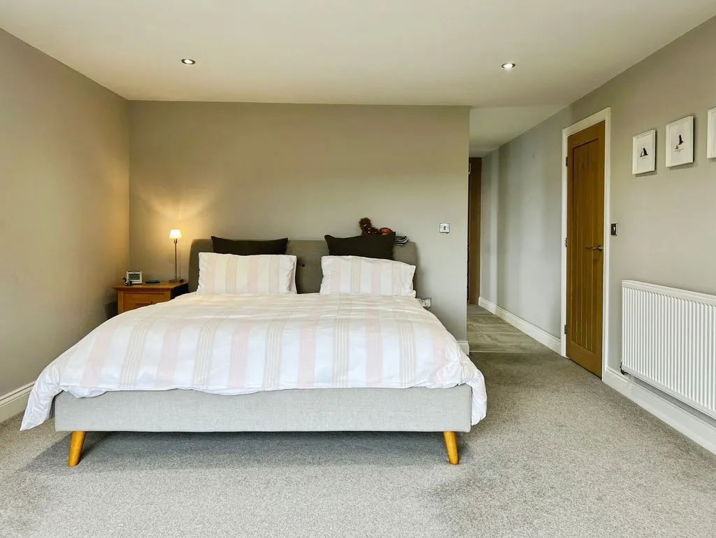 Newcastle Upon Tyne, NE20, photo 24