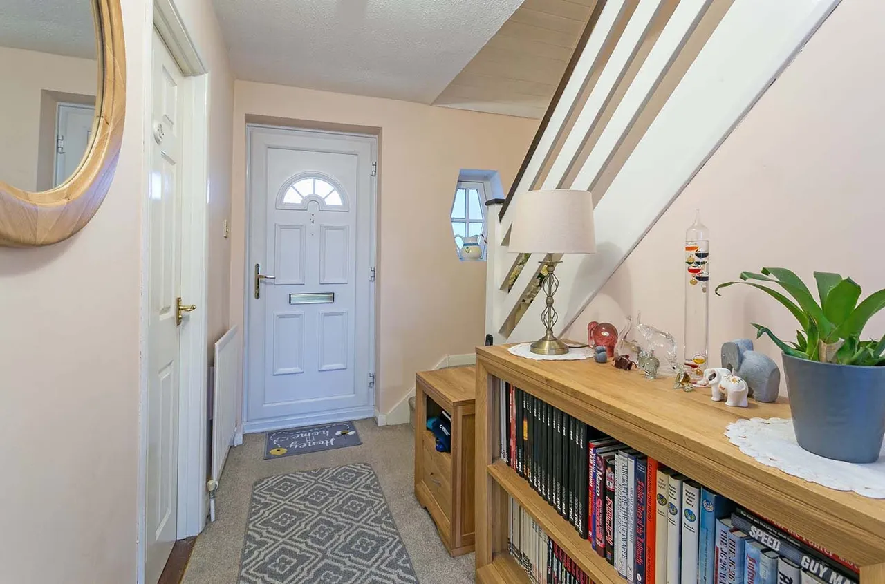 Cranbrook Drive, Maidenhead, Berkshire, photo 8