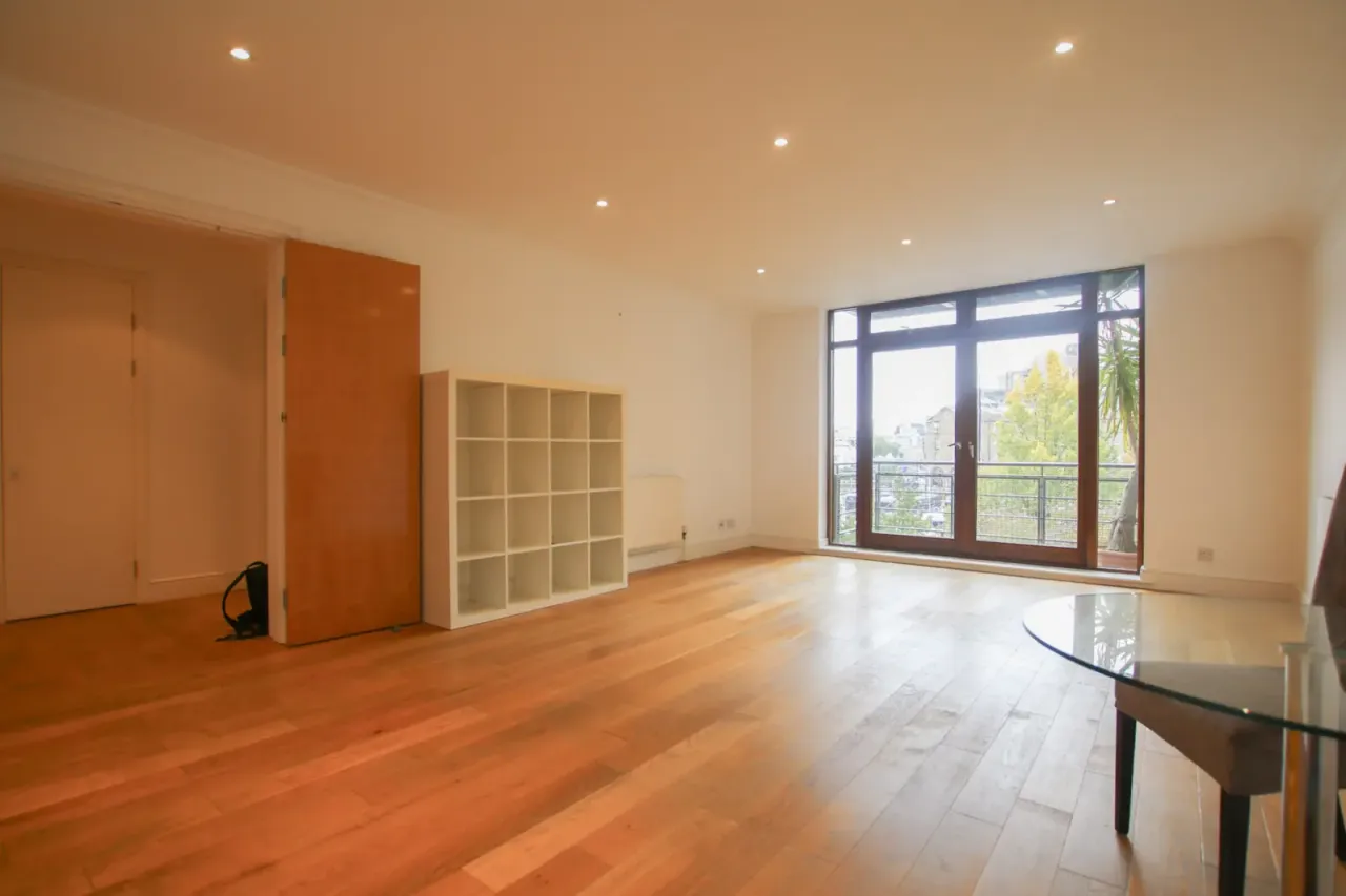 Star Place, E1W, photo 13