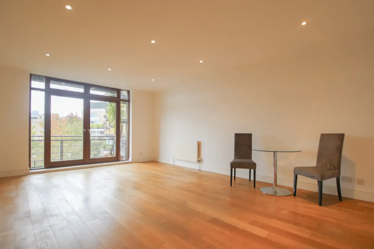 Star Place, E1W, photo 14