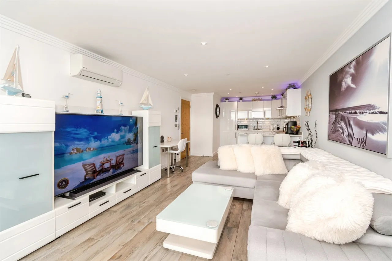 Ocean Way, Southampton, SO14, photo 2