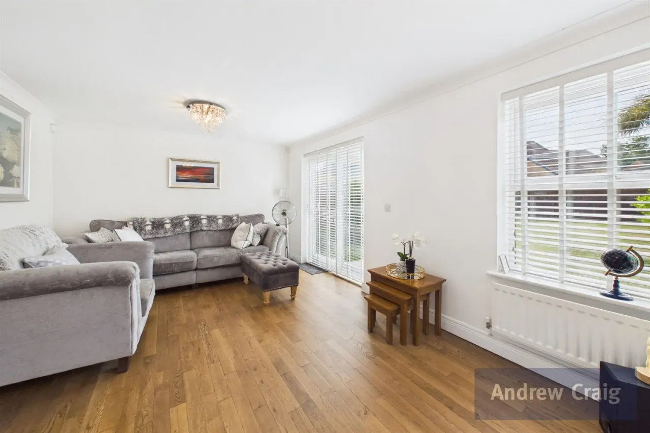 Halesworth Drive, Havelock Park, SR4, photo 7