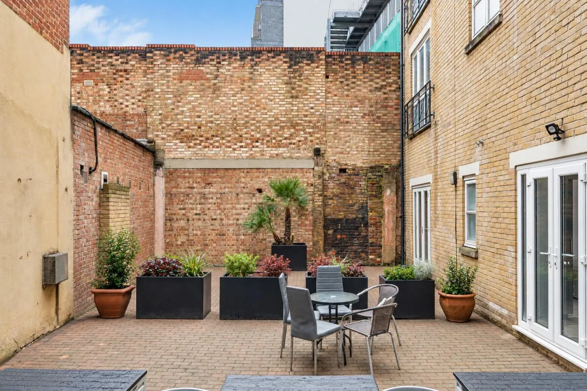 Raven Row, London, E1, photo 2