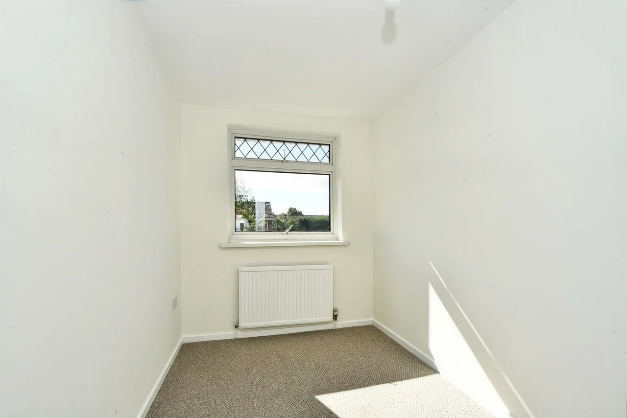 Carroll Close, Swindon, SN3, photo 9