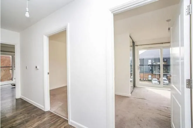 Havelock Drive, Greenhithe, photo 8