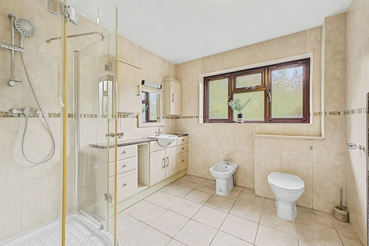 Donovan Court, Northampton, Northamptonshire, NN3, photo 19