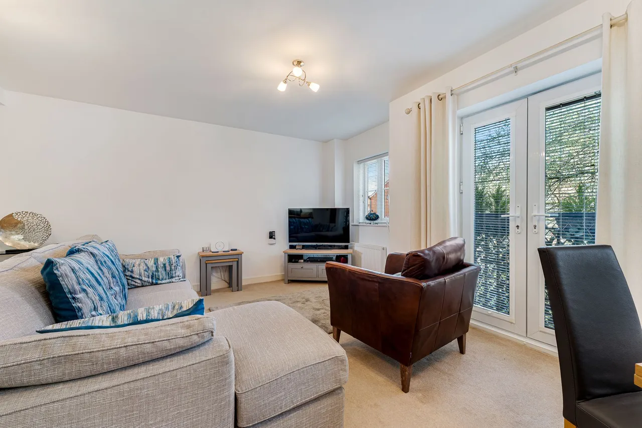 Lindisfarne Court, Widnes, Widnes, WA8 5AH, photo 11