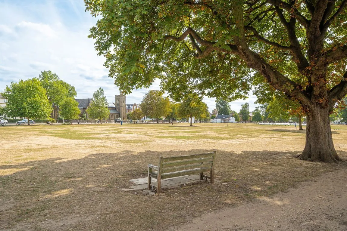 The Green, TW2, photo 15