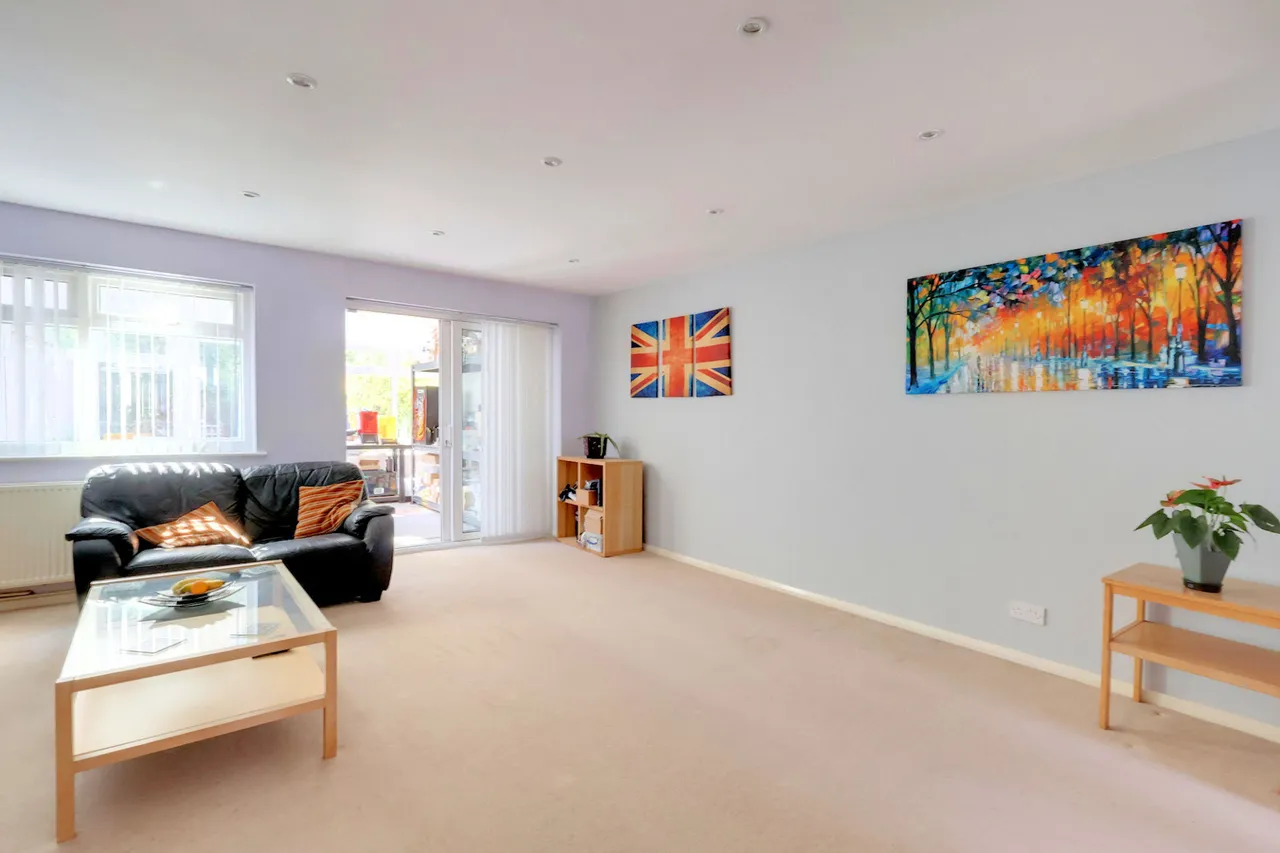 Darley Close, Croydon, Croydon, CR0 7QH, photo 2