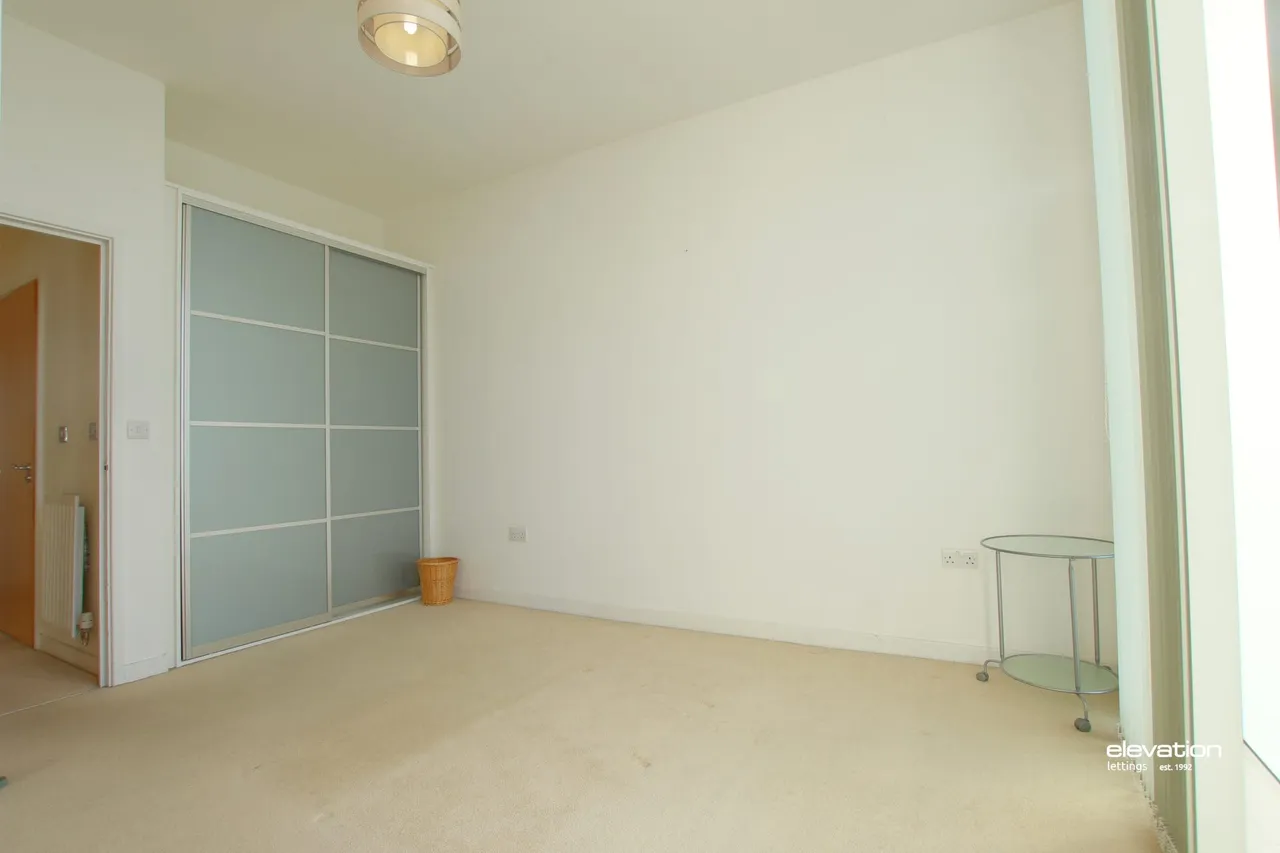 Chelsea House, Milton Keynes, 599 Witan Gate, MK9 2BS, photo 6