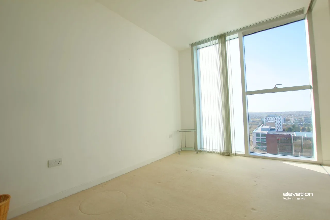Chelsea House, Milton Keynes, 599 Witan Gate, MK9 2BS, photo 7