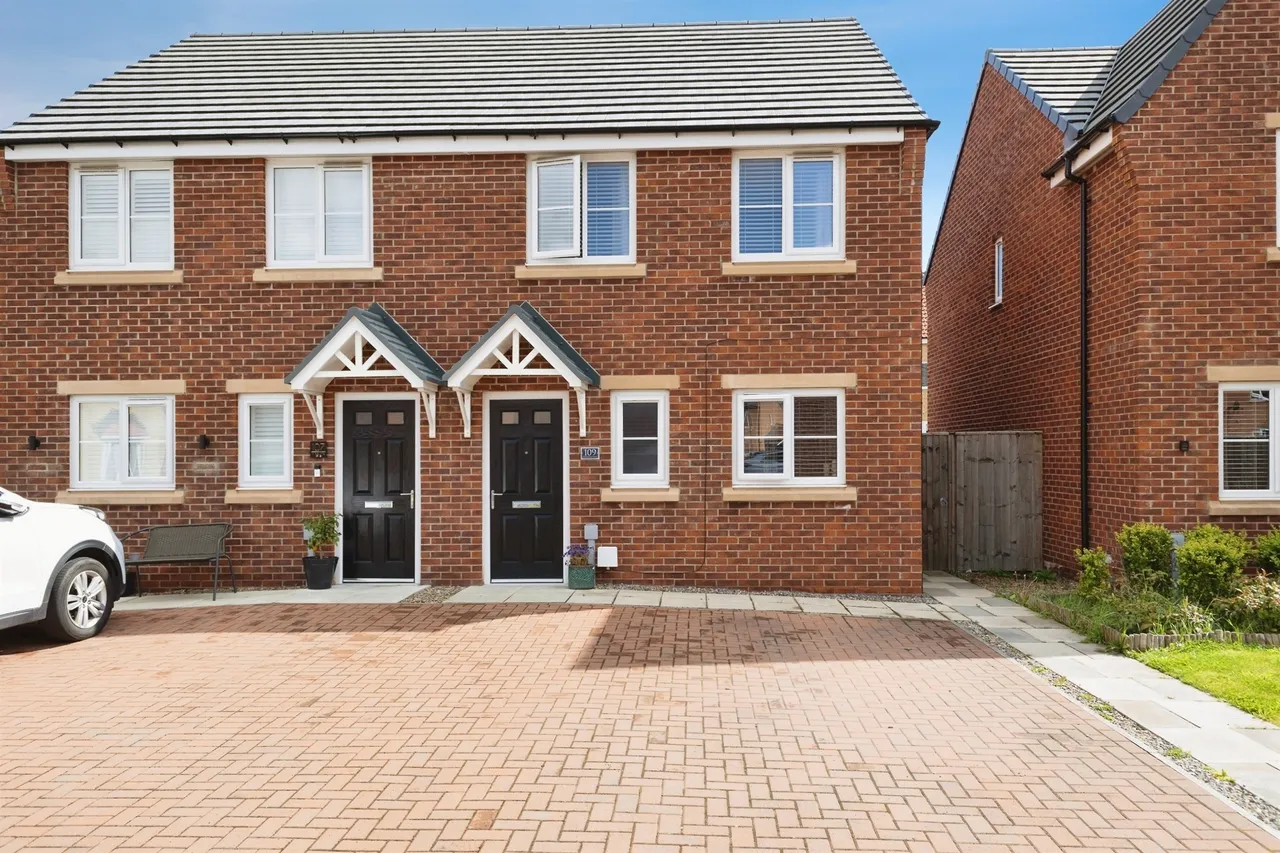 3 bed house for sale — Maplewood Drive, Middlesbrough
