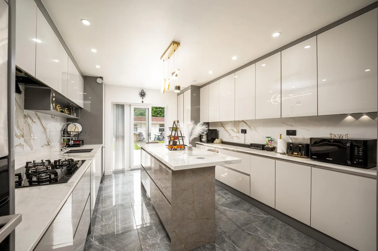 Young Street, West Bromwich, B70, photo 11
