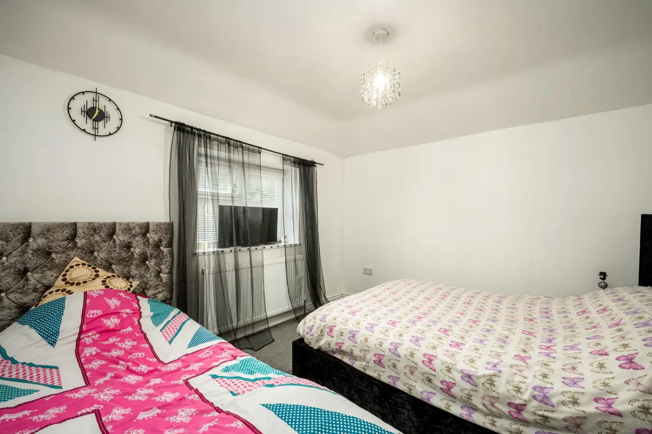 Young Street, West Bromwich, B70, photo 25