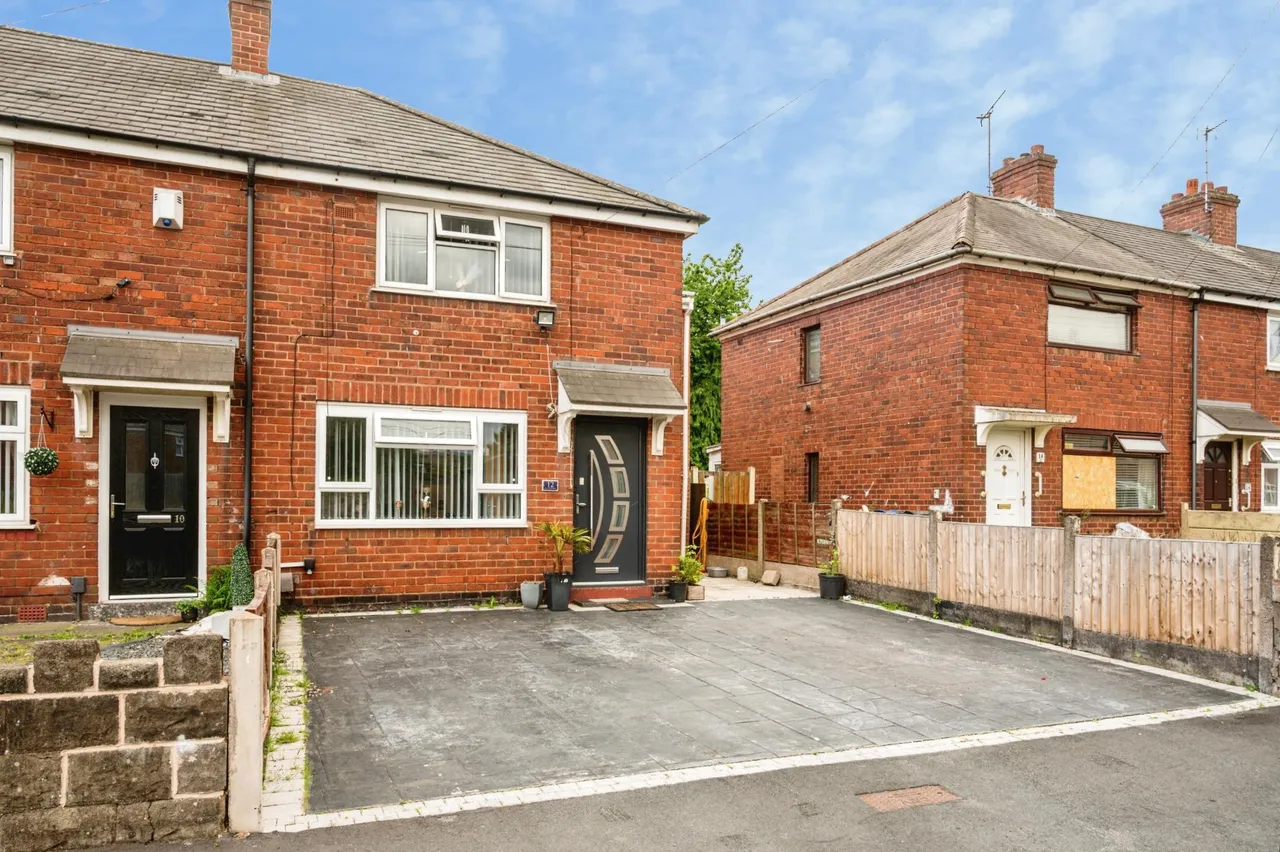 Young Street, West Bromwich, B70, photo 34