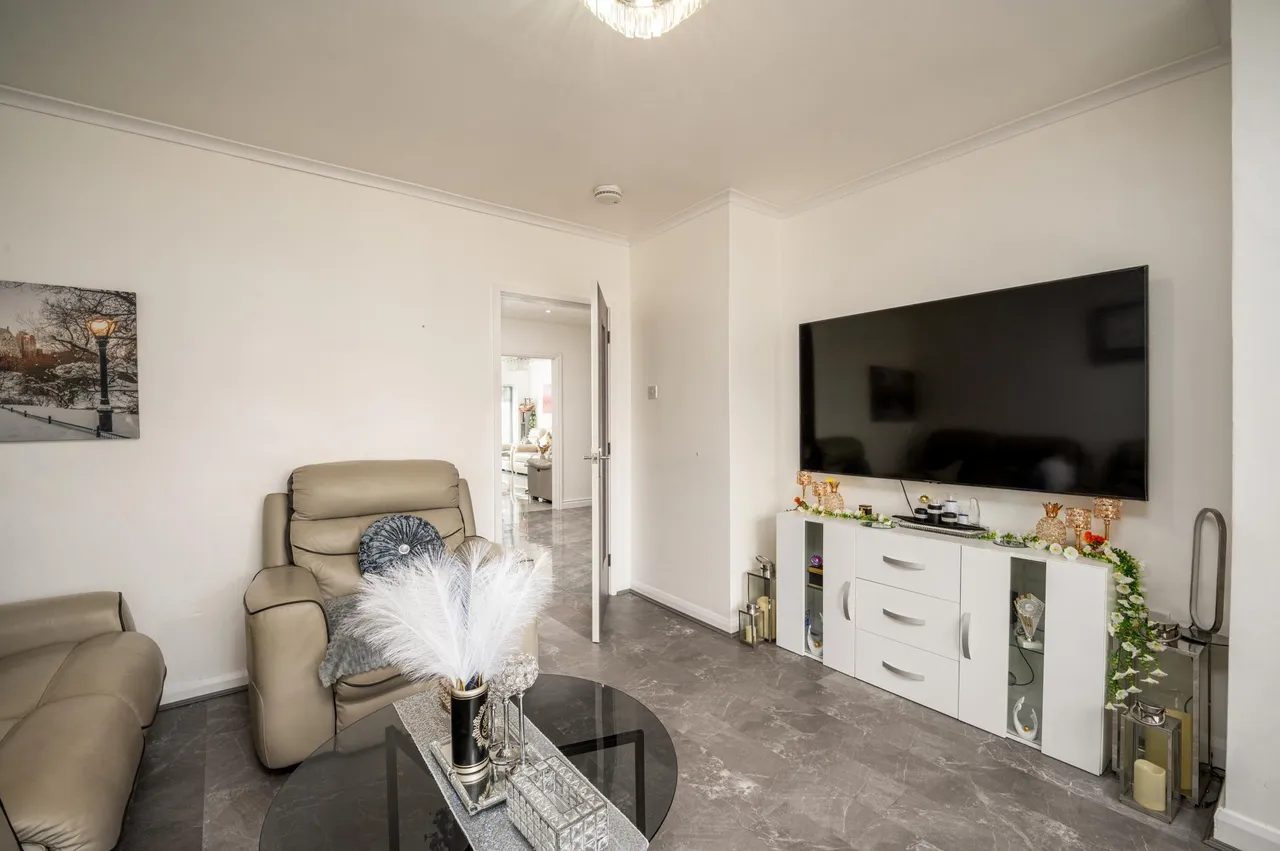 Young Street, West Bromwich, B70, photo 5