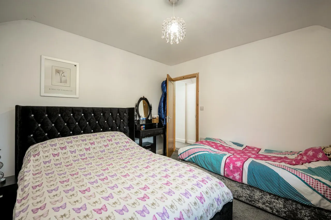 Young Street, West Bromwich, B70, photo 26