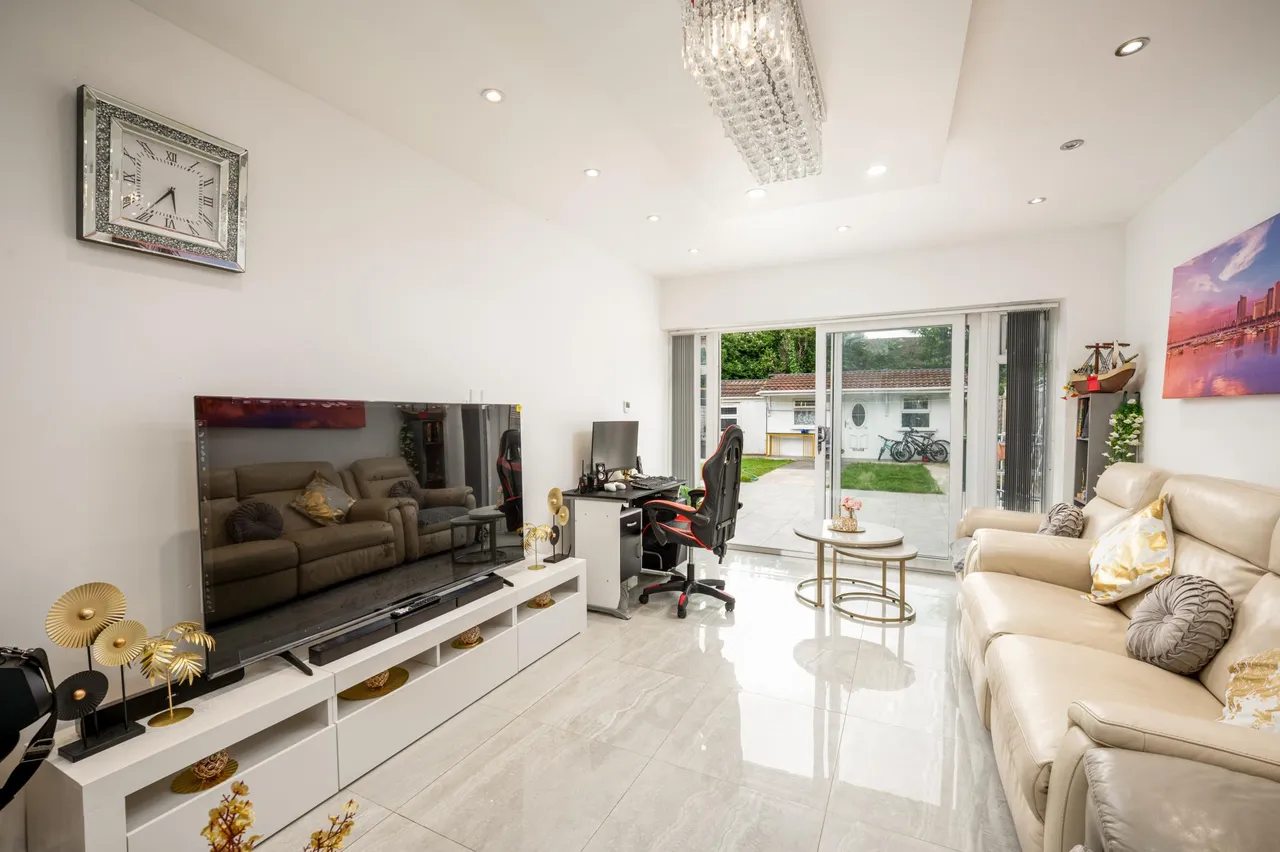 Young Street, West Bromwich, B70, photo 15