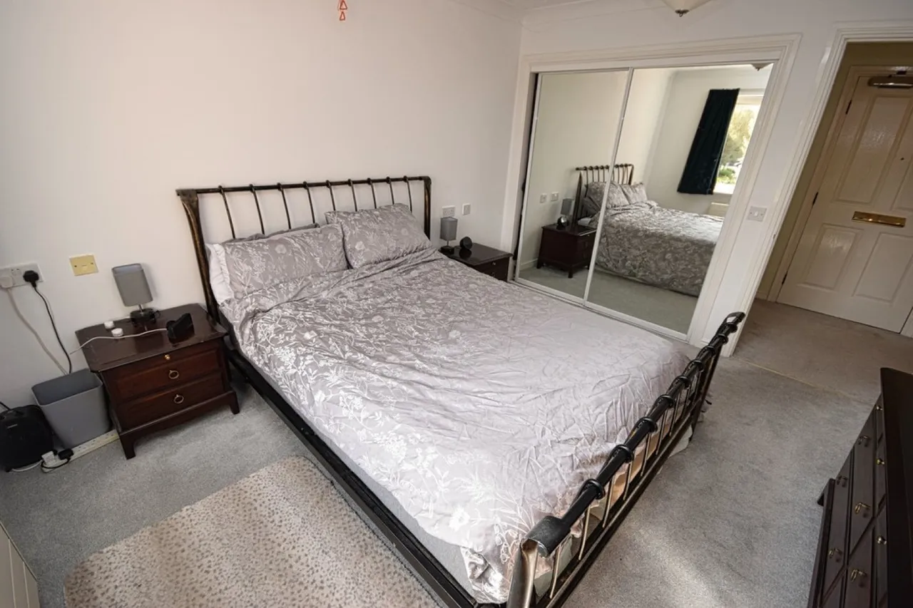 Kingsford Court, Ulleries Road, Solihull, photo 9