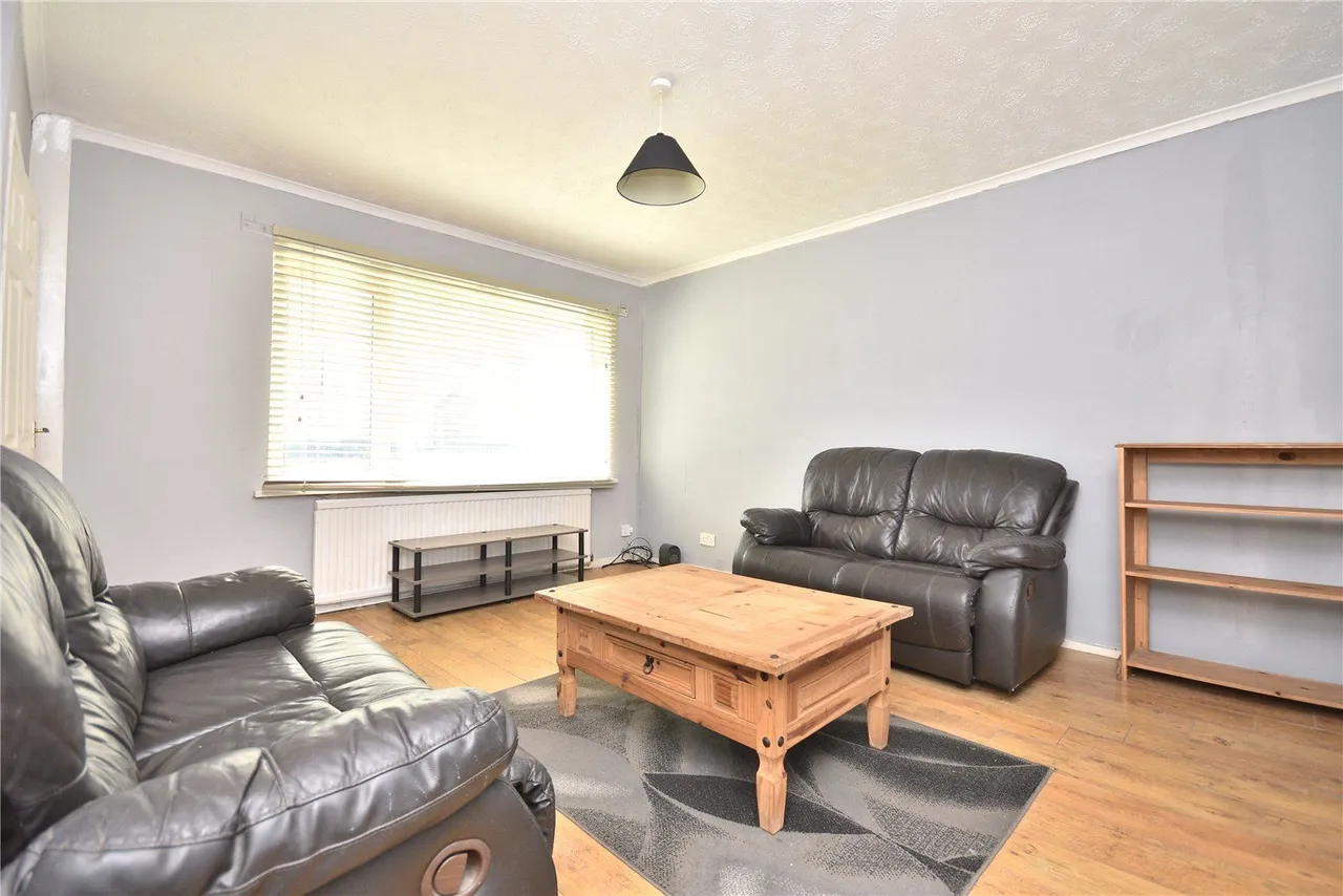 Whinmoor Way, Leeds, LS14, photo 10