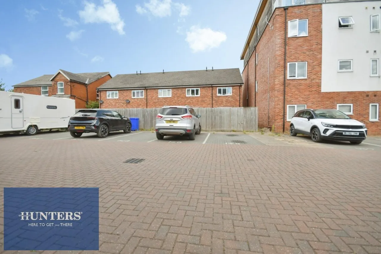 Staveley Road, Poolsbrook, S43, photo 16