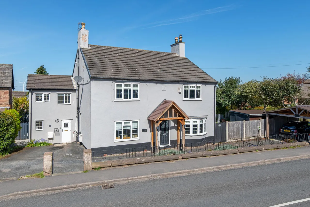 Chester Road, Frodsham, photo 5