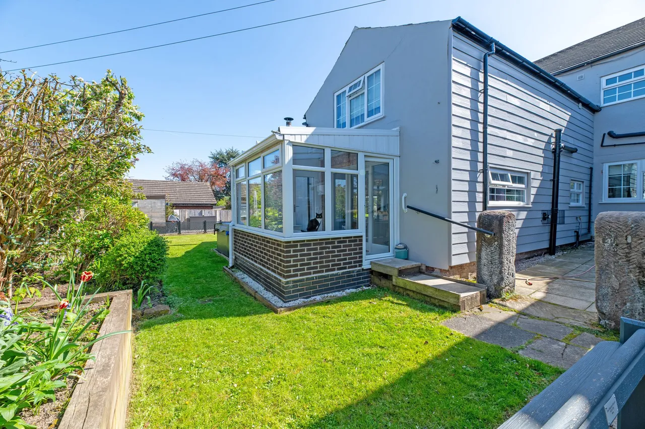 Chester Road, Frodsham, photo 39