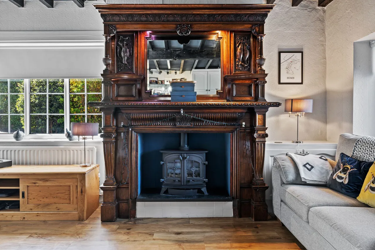 Chester Road, Frodsham, photo 10