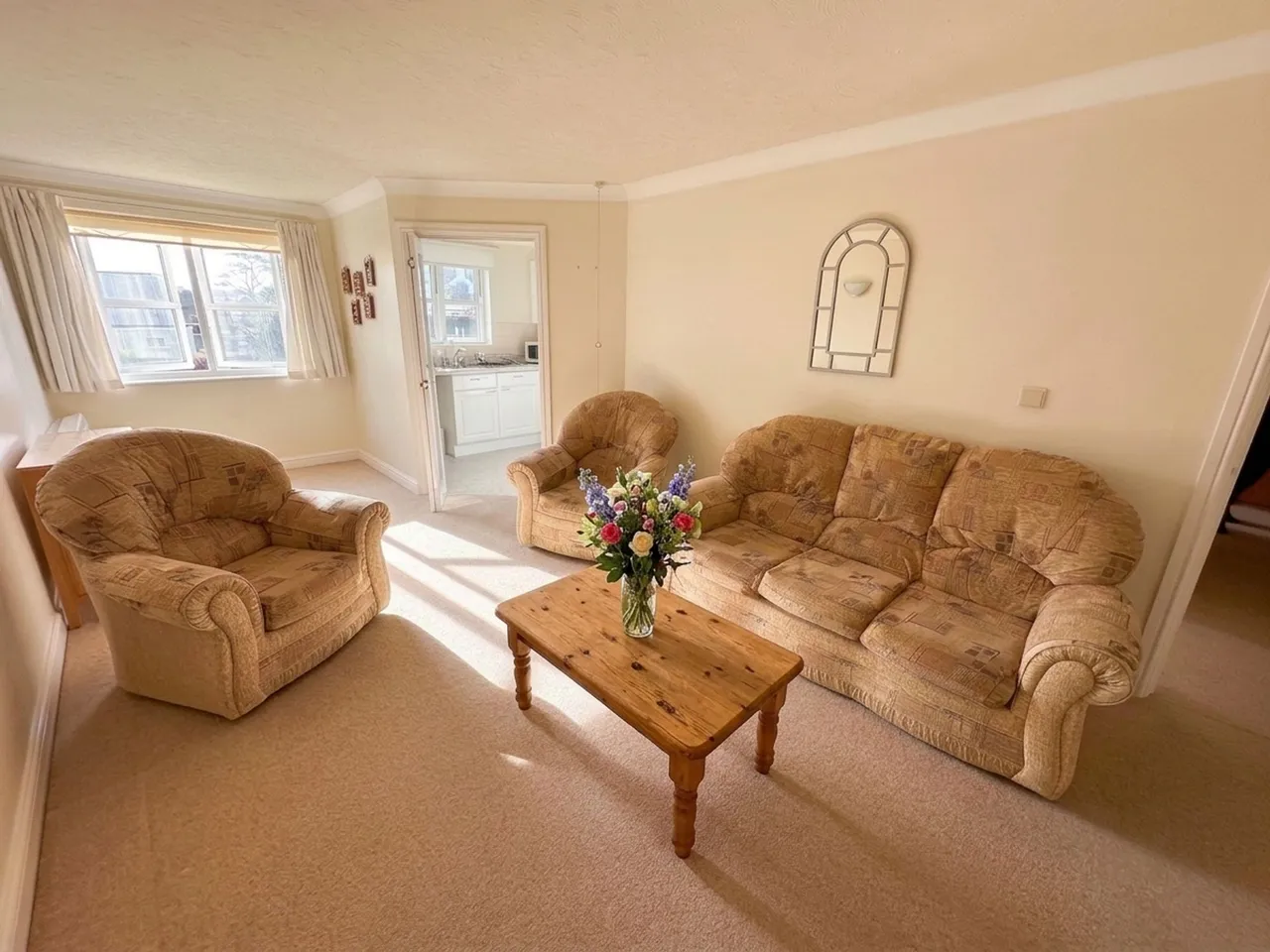 Cliff Road, Bay Court, TR11, photo 5