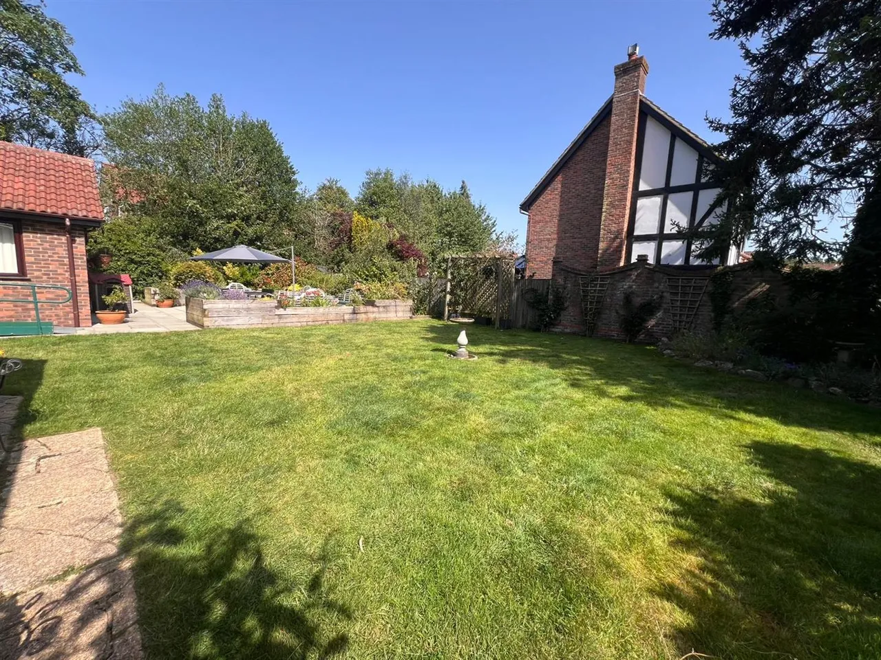 Brook Lane, Sarisbury Green, Southampton, photo 26