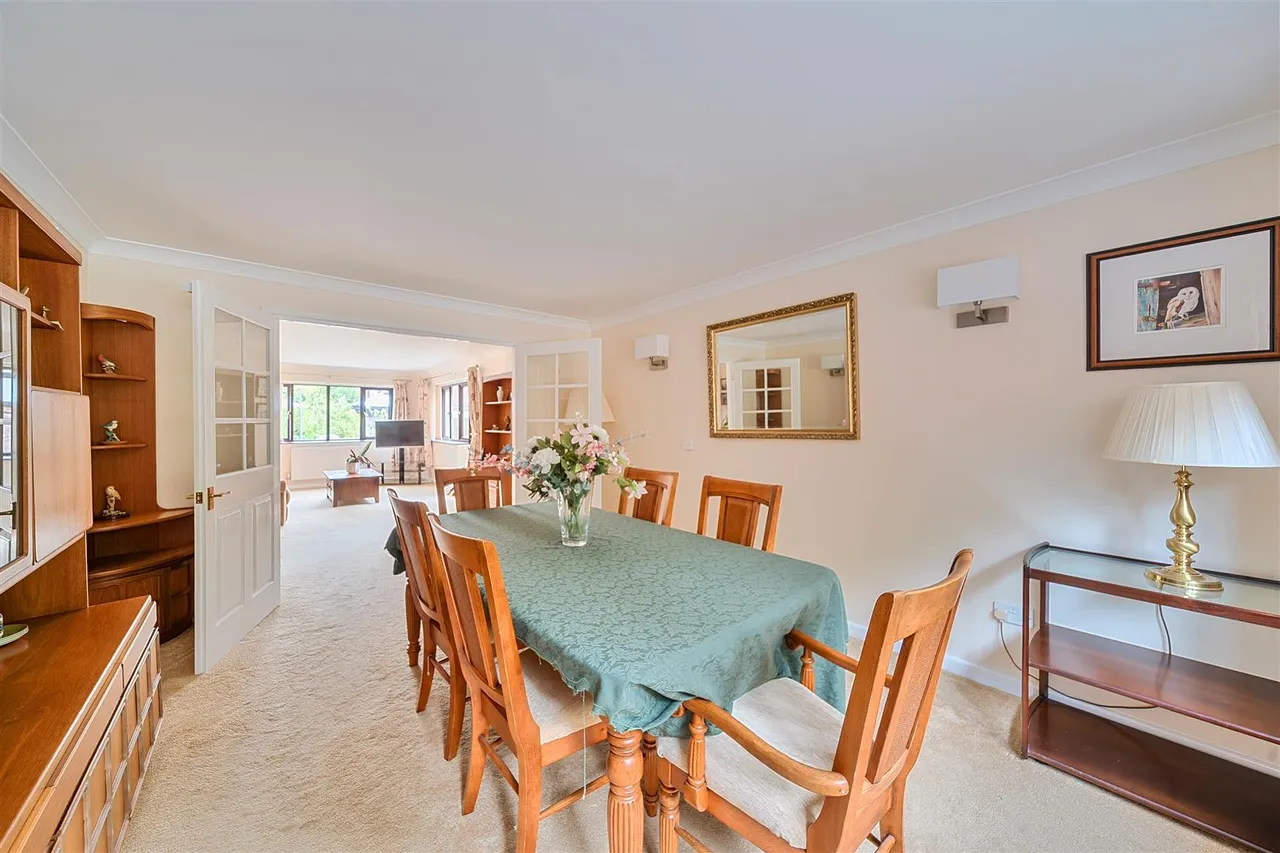 Brook Lane, Sarisbury Green, Southampton, photo 20