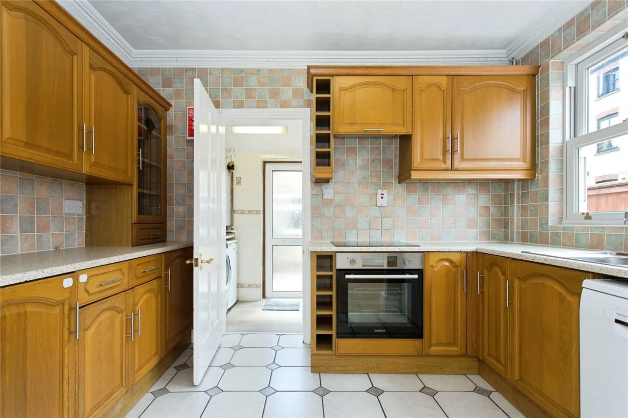 Cherry Hinton Road, Cambridge, CB1, photo 8