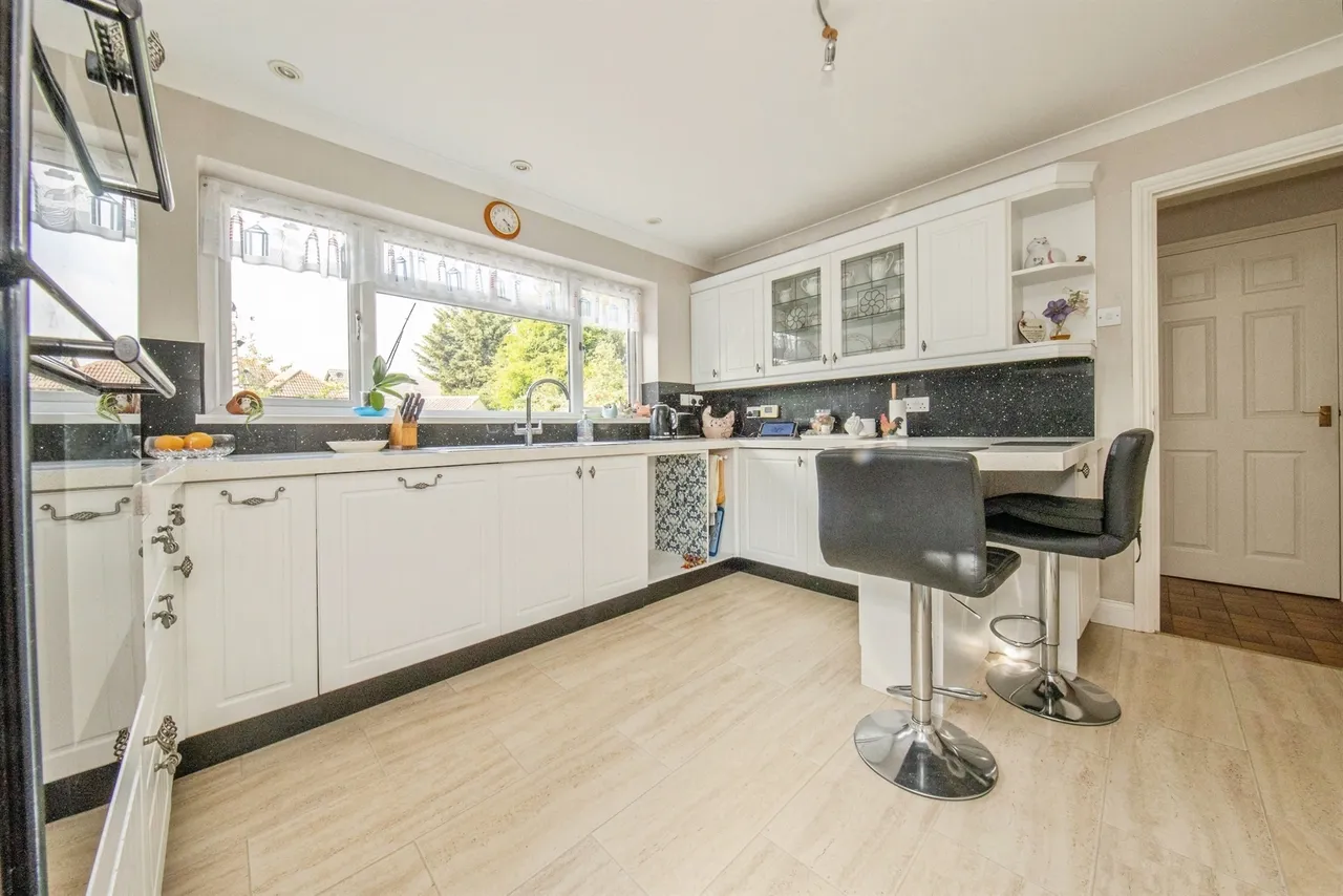 Oakley Road, Harwich, photo 4
